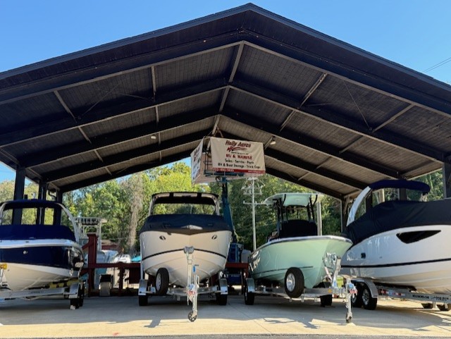 Marina Land Storage Covered